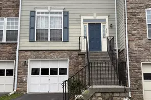 915 Buttonwood Terrace NE, Leesburg, VA 20176 - Photo 2
