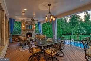 40935 Grenata Preserve Pl, Leesburg, VA 20175 - Photo 6
