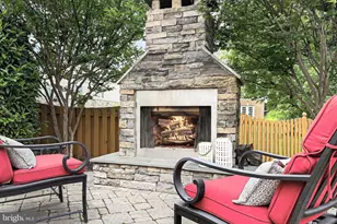 23075 Meriweather Ct, Brambleton, VA 20148 - Photo 26