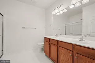 20745 Royal Palace Square, Sterling, VA 20165 - Photo 22
