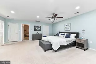 14 Oak Ln, Sterling, VA 20165 - Photo 30