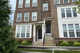 43487 Town Gate Square, Chantilly, VA 20152 - Photo 1