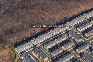 42690 Keiller Terrace, Ashburn, VA 20147 - Photo 2