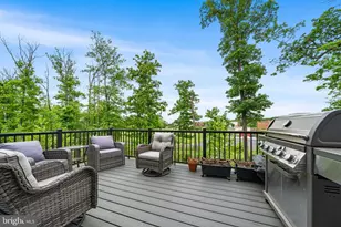 42161 Shining Star Sq, Brambleton, VA 20148 - Photo 52