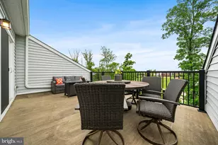 42161 Shining Star Sq, Brambleton, VA 20148 - Photo 56