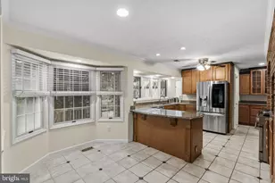 36 Rutherford Cir, Sterling, VA 20165 - Photo 24