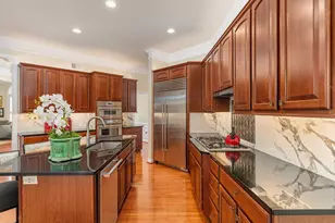 19194 Greystone Square, Leesburg, VA 20176 - Photo 14