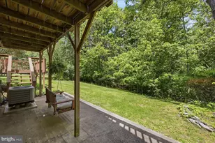 35 Biscayne Pl, Sterling, VA 20164 - Photo 22