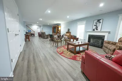 20283 Island View Court, Sterling, VA 20165 - Photo 32
