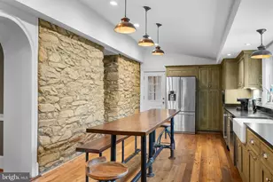 20597 Airmont Rd, Bluemont, VA 20135 - Photo 8