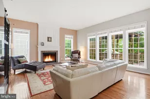 43774 Brownburg Pl, Chantilly, VA 20152 - Photo 12