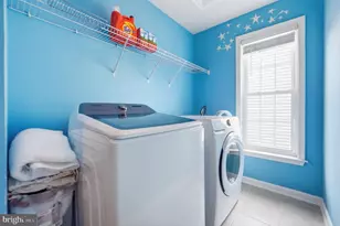 43774 Brownburg Pl, Chantilly, VA 20152 - Photo 34