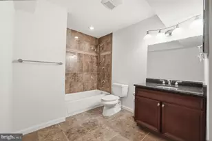 43774 Brownburg Pl, Chantilly, VA 20152 - Photo 46