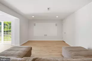 43774 Brownburg Pl, Chantilly, VA 20152 - Photo 42