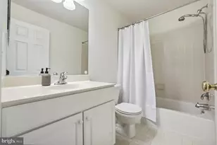 43774 Brownburg Pl, Chantilly, VA 20152 - Photo 28