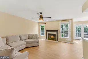 20547 Norwich Pl, Ashburn, VA 20147 - Photo 14