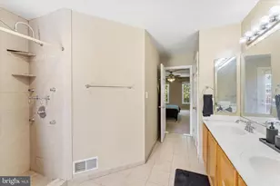 20547 Norwich Pl, Ashburn, VA 20147 - Photo 32
