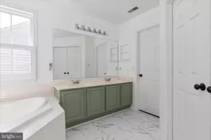 835 Santmyer Dr SE, Leesburg, VA 20175 - Photo 40