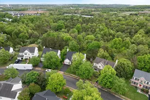 835 Santmyer Dr SE, Leesburg, VA 20175 - Photo 26