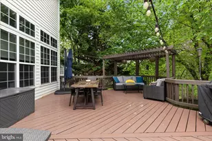 835 Santmyer Dr SE, Leesburg, VA 20175 - Photo 6