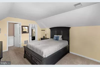 21328 Marsh Creek Drive, Broadlands, VA 20148 - Photo 32