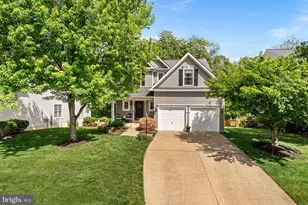 21328 Marsh Creek Dr, Broadlands, VA 20148 - Photo 2