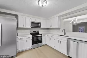 43957 Choptank Terrace, Ashburn, VA 20147 - Photo 10