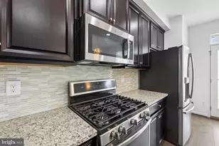24855 Coats Square, Aldie, VA 20105 - Photo 12
