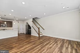 43339 Goshen Run Sq, Ashburn, VA 20148 - Photo 2
