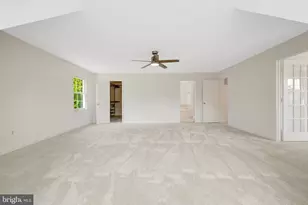 43501 Golden Meadow Cir, Ashburn, VA 20147 - Photo 36