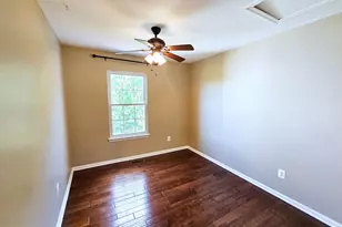 21747 Kings Crossing Terrace, Ashburn, VA 20147 - Photo 38