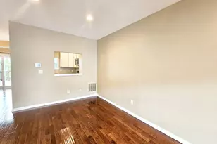 21747 Kings Crossing Terrace, Ashburn, VA 20147 - Photo 16