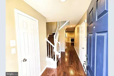 21747 Kings Crossing Terrace, Ashburn, VA 20147 - Photo 4