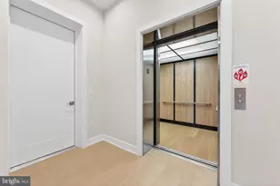 43446 Croson Ln, Ashburn, VA 20148 - Photo 4