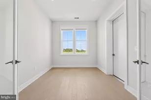 43446 Croson Ln, Ashburn, VA 20148 - Photo 30
