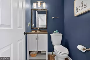 43793 Stonebridge Dr, Ashburn, VA 20147 - Photo 22