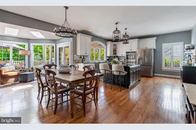 25554 Mimosa Tree Court, Chantilly, VA 20152 - Photo 24