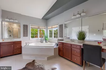 25554 Mimosa Tree Court, Chantilly, VA 20152 - Photo 56