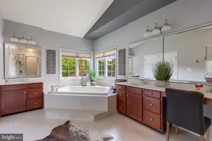 25554 Mimosa Tree Ct, Chantilly, VA 20152 - Photo 56