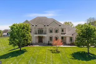 16064 Waterford Creek Cir, Hamilton, VA 20158 - Photo 2