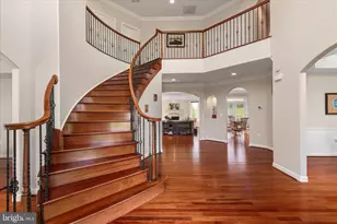 16064 Waterford Creek Cir, Hamilton, VA 20158 - Photo 4