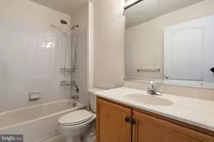19617 Edgemont Square, Ashburn, VA 20147 - Photo 36
