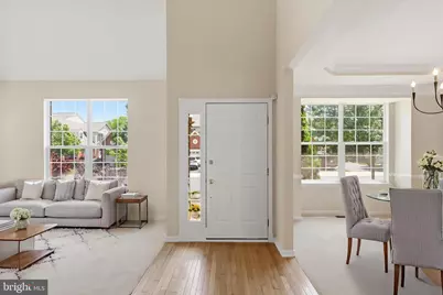 19617 Edgemont Square, Ashburn, VA 20147 - Photo 2