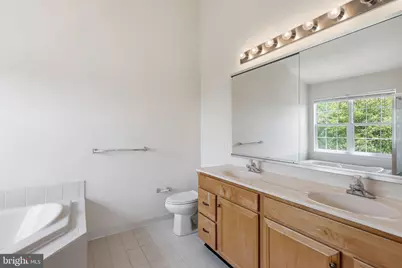 19617 Edgemont Square, Ashburn, VA 20147 - Photo 30