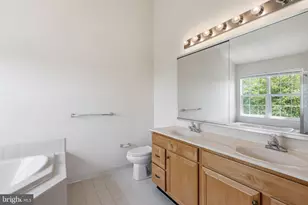 19617 Edgemont Square, Ashburn, VA 20147 - Photo 30