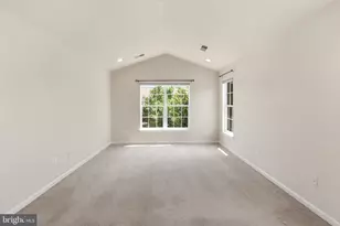 19617 Edgemont Square, Ashburn, VA 20147 - Photo 28