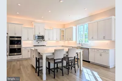 43176 Bitter Persimmon Court, Centreville, VA 20120 - Photo 4