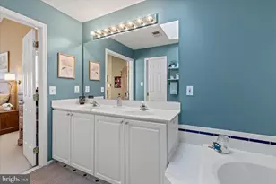 47780 Allegheny Cir, Sterling, VA 20165 - Photo 38