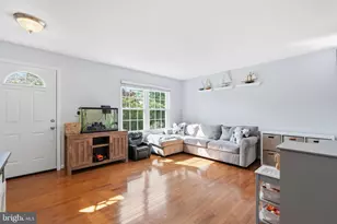 165 Sulgrave Ct, Sterling, VA 20165 - Photo 6