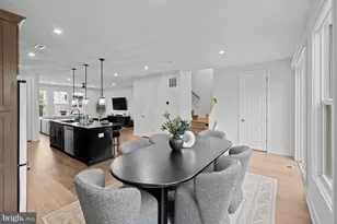 42182 Berrier Farms Ter, Chantilly, VA 20152 - Photo 22